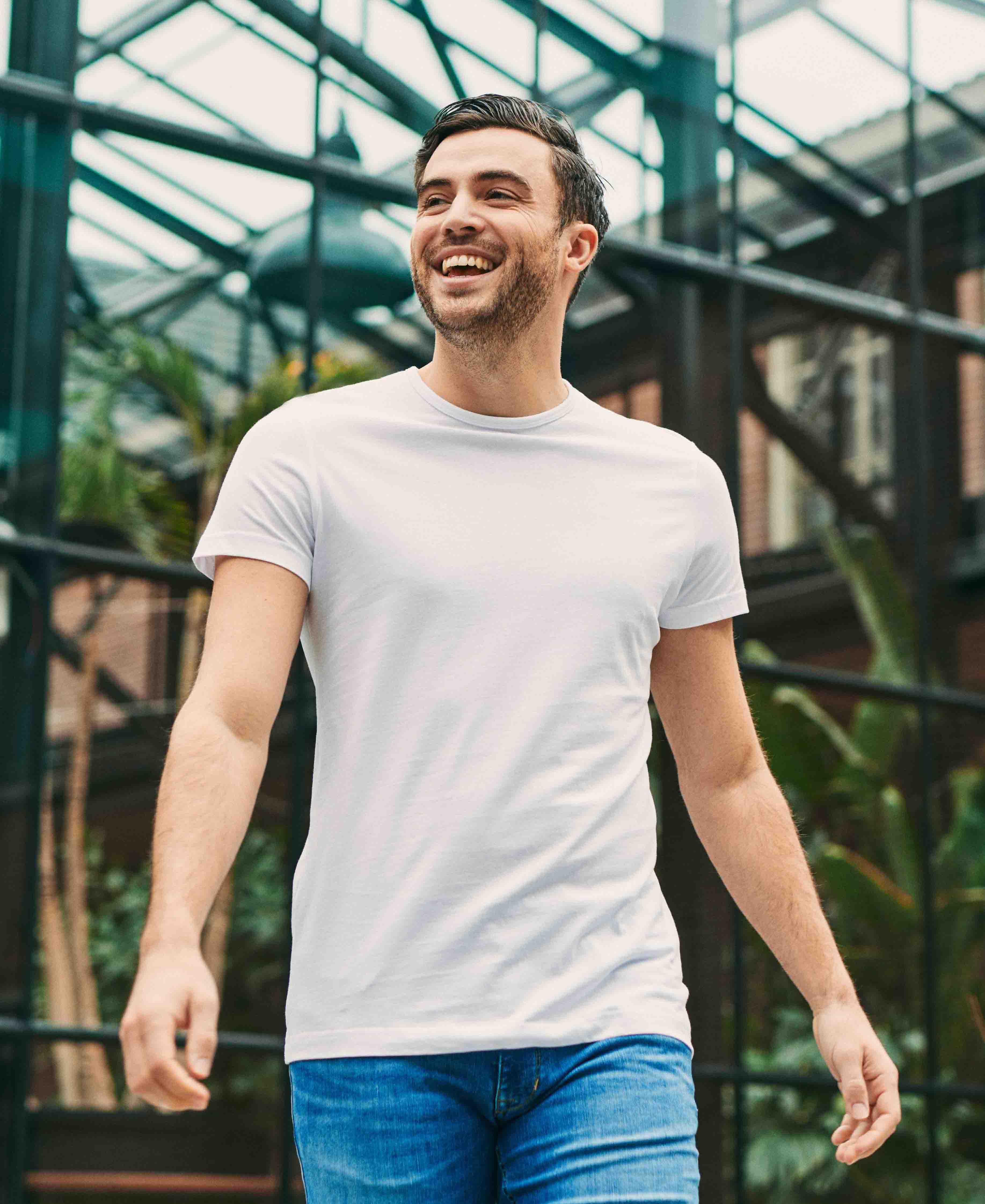 Du vil elske denne nye SS24-kollektion fra BRAM. Efterlader dig forbløffet, denne Breda 2-linje leverer stil og komfort på en måde, der vil glæde selv den mest krævende fashionista. Med BRAMs dedikation til kvalitet og stil vil denne kollektion med sikkerhed imponere dig med dens udvalg af trendy og alsidige tøjstilarter.